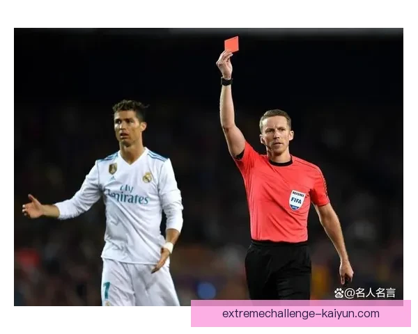 C罗职业生涯常青树的表现稳健，继续在各项赛事中展现竞争力