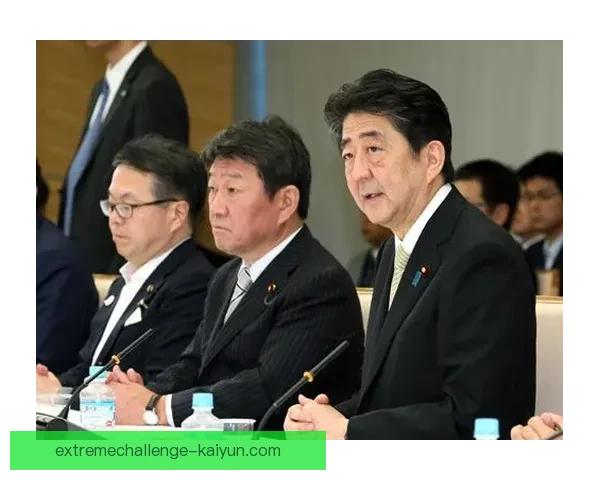 Osimhen续约谈判最新进展：双方持续沟通，未来动向备受期待